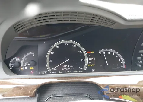 2011 Mercedes-Benz S 400 Hybrid z USA, uszkodzony, nr VIN WDDNG9FB9BA366184